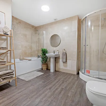 Spacious 2 Bedroom Apartment - Great Location Nottingham Exterior photo